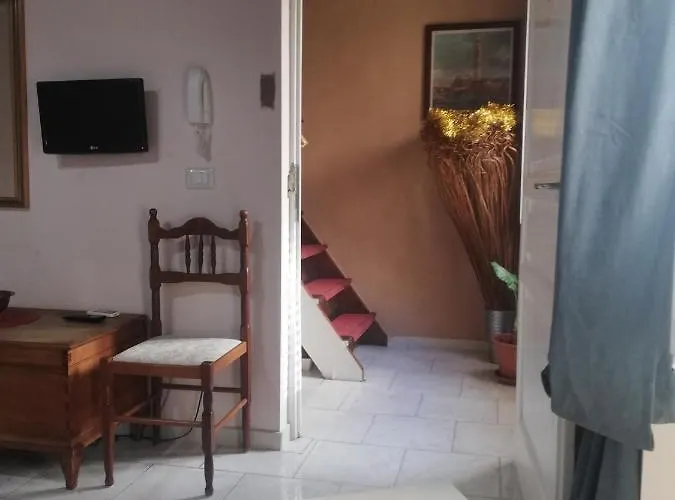 Alojamento de Acomodação e Pequeno-almoço Parva Domus 3*