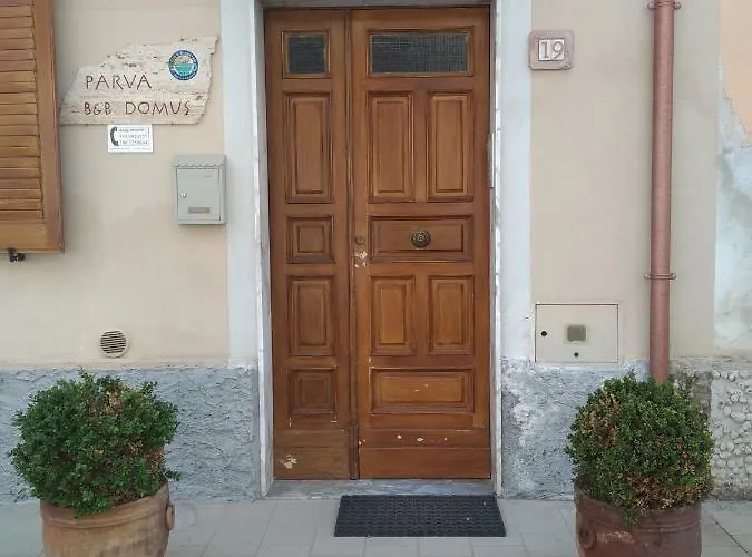 Parva Domus לינה וארוחת בוקר